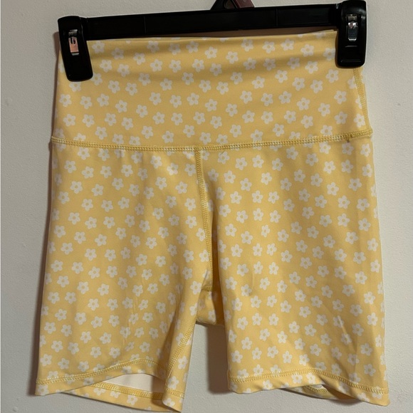 Wilo The Label Yellow Biker Shorts - Picture 1 of 7
